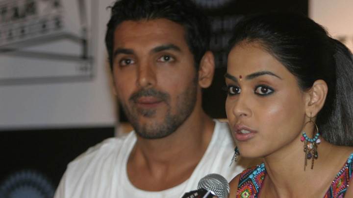 Genelia D’souza And John Abraham On Stage